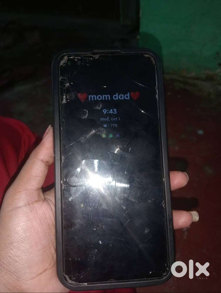 Oppo F17 pro 8gb ram 128 storage