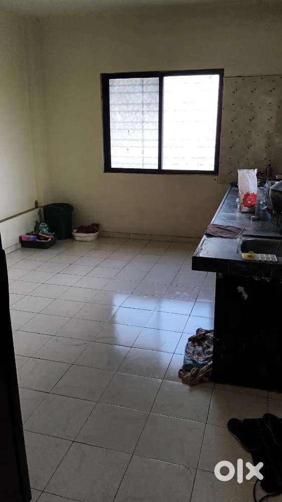 Need a female roommate