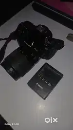Canon 80d good candisan 1 battery  1 original charger