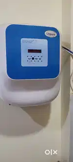 Water purifier witb touch button
