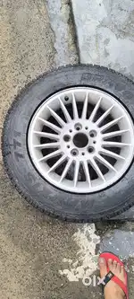Bmw alloys and tyres