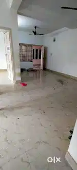 Semi furnished 2 BHK House  Ponnurunni VYTTILA Rent Rs. 20000/-