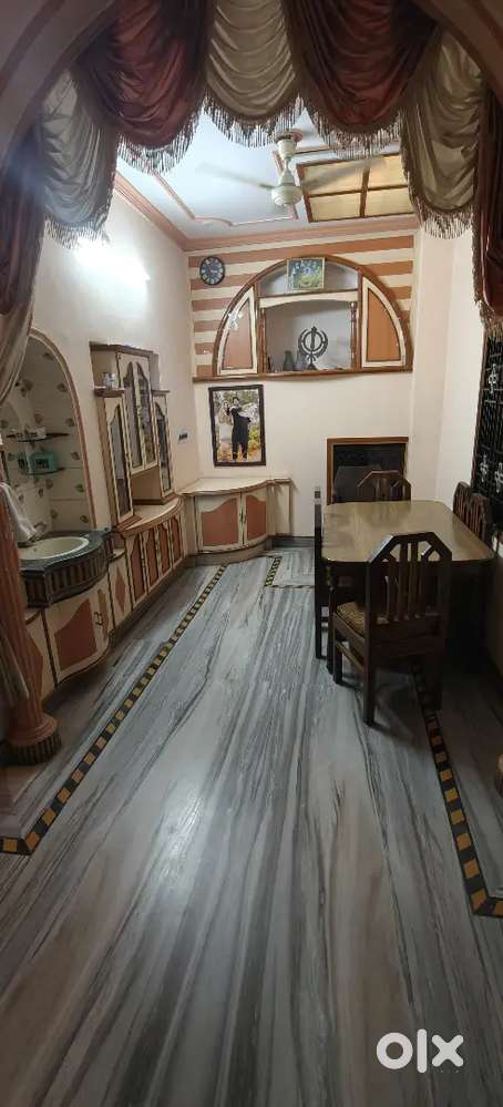 3 bhk available for family