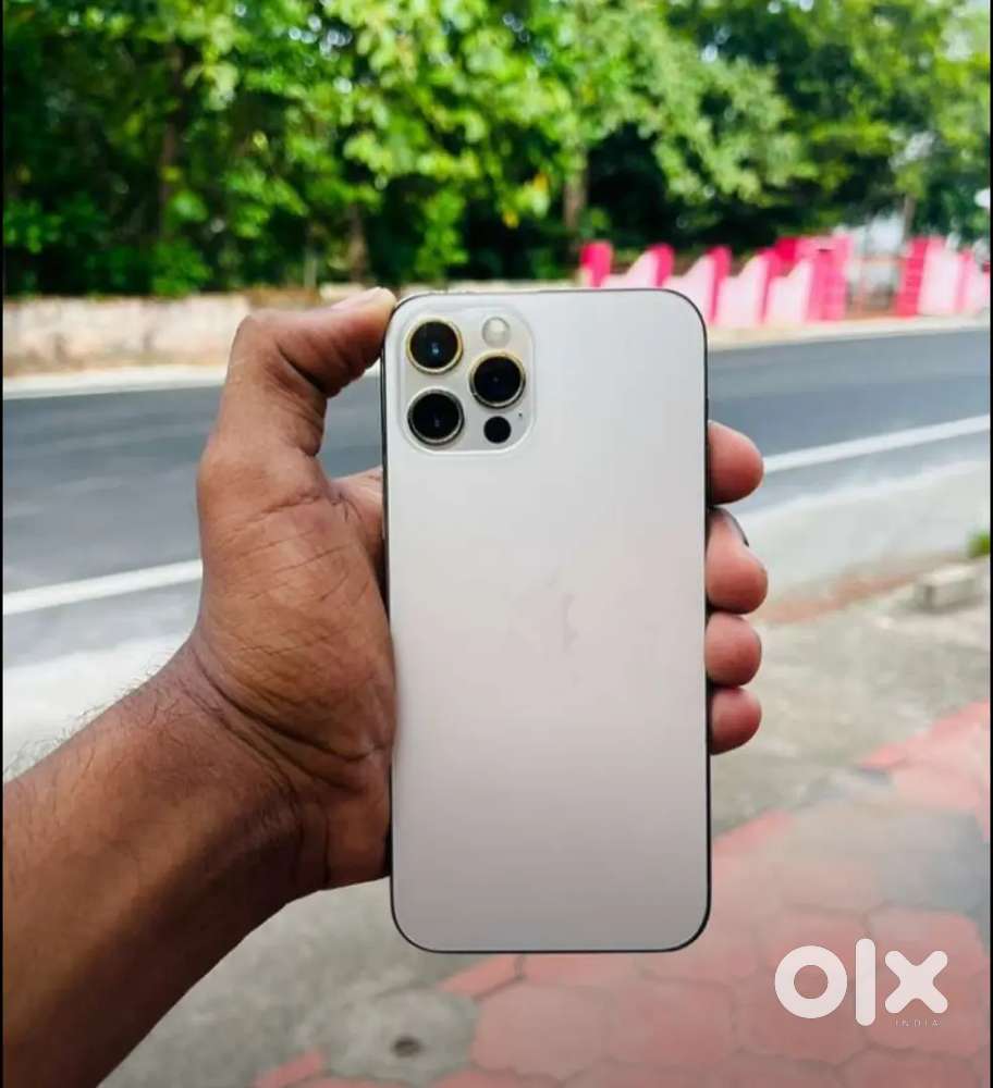 Get iPhone 12 pro refurbished at geniune price in your budget