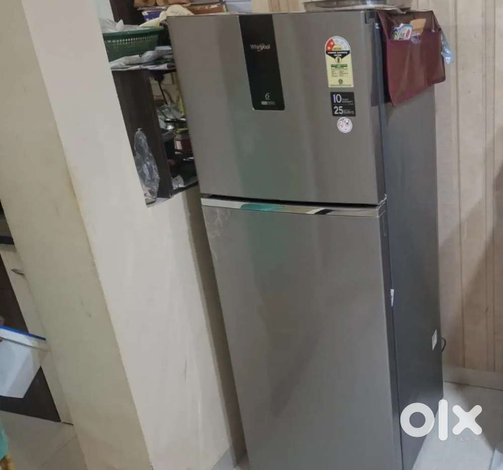 refrigerator whirlpool  and Almira for sell