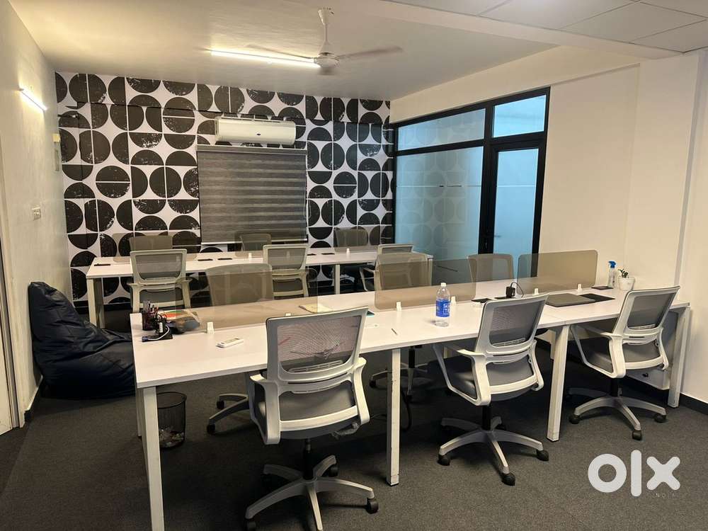 Palarivattom vennala 1100 Sqft Furnished AC office plug n play