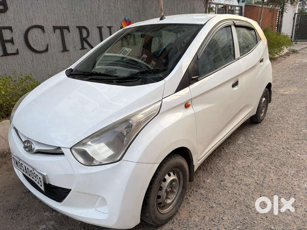 Hyundai EON Magna +, 2012, Petrol