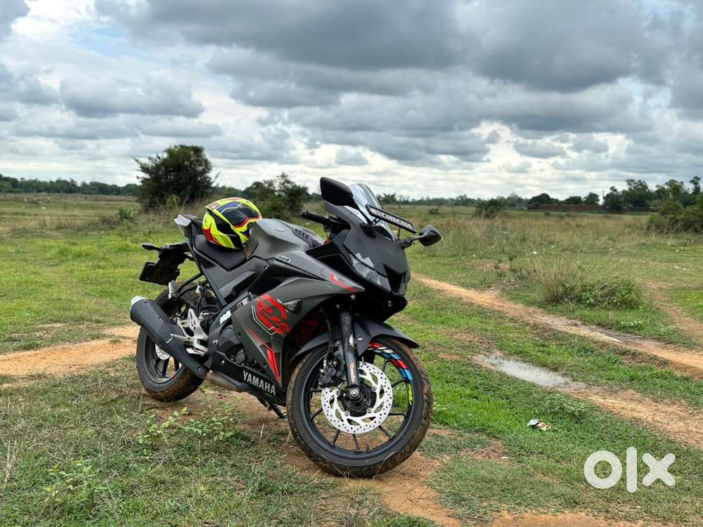 R15 v3 bs6