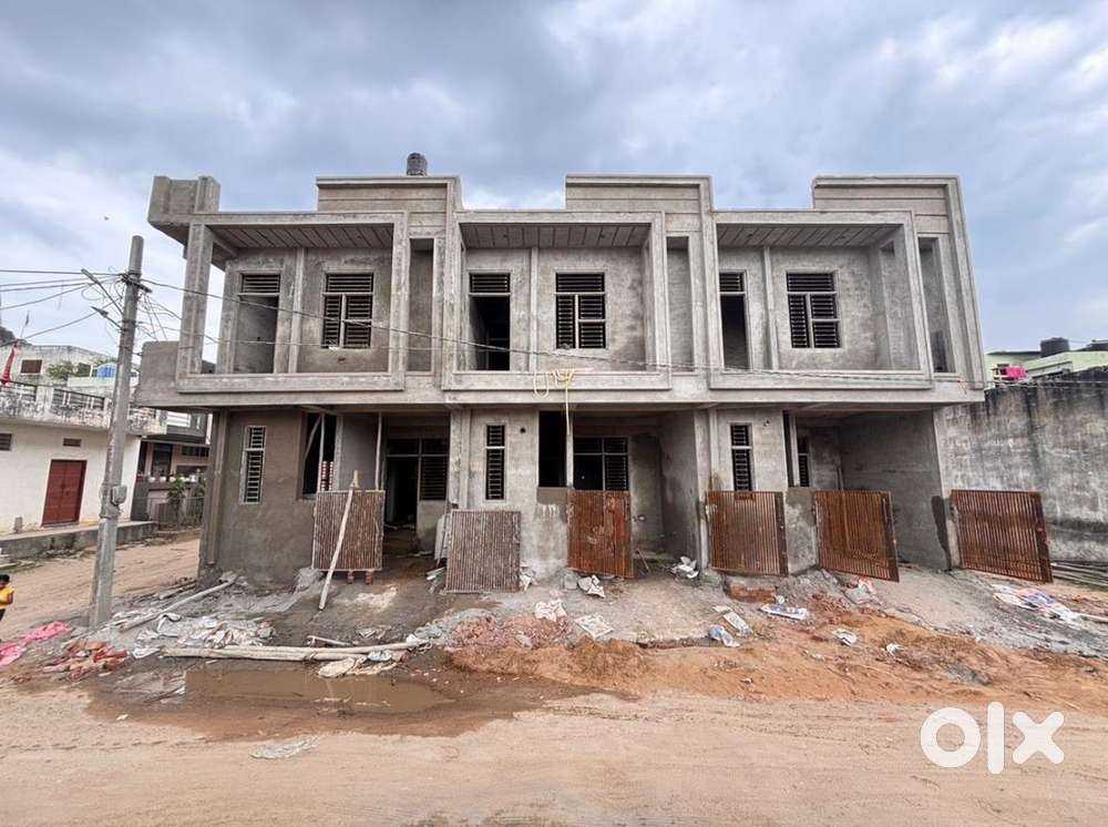 Corner 3 BHK villa Near Nadi ke Fatak benad  Road