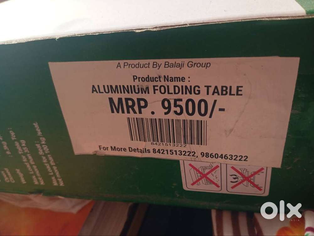 अल्युमिनियम फोल्डिंग टेबल