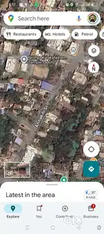 Pozhichalur main road property near bus terminus