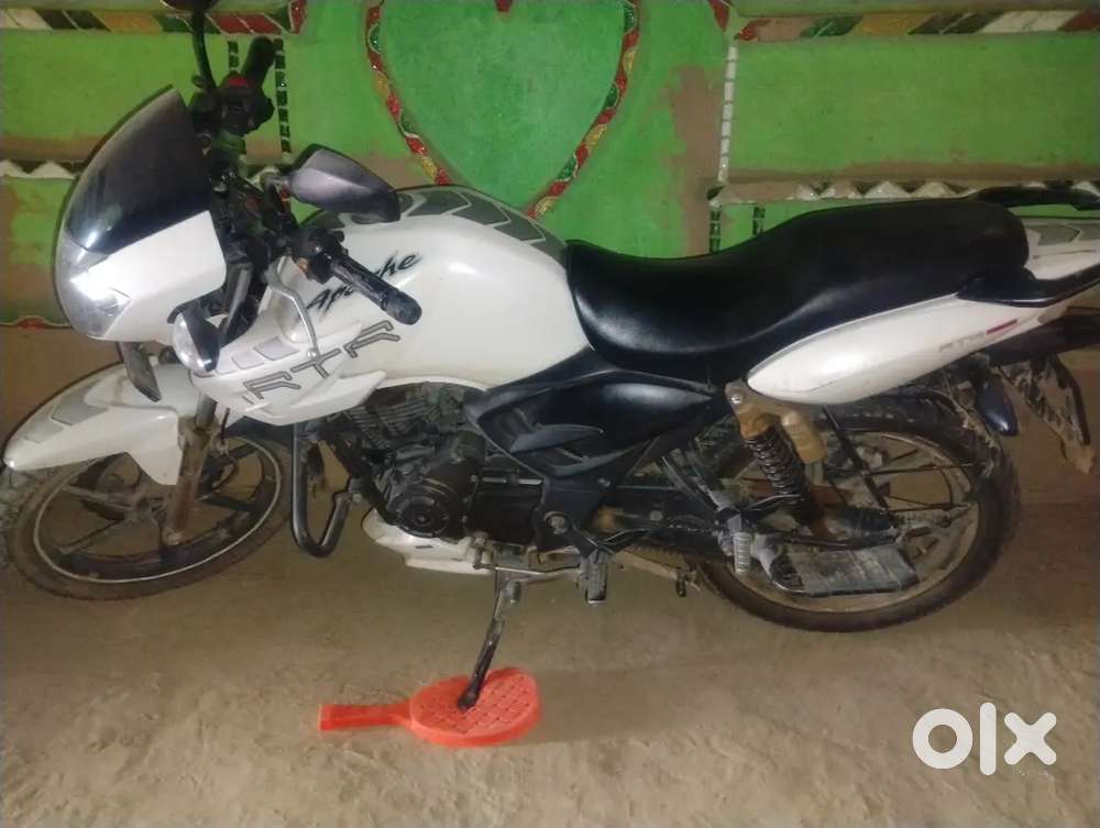 Apache RTR 180 cc 2018 model good condition