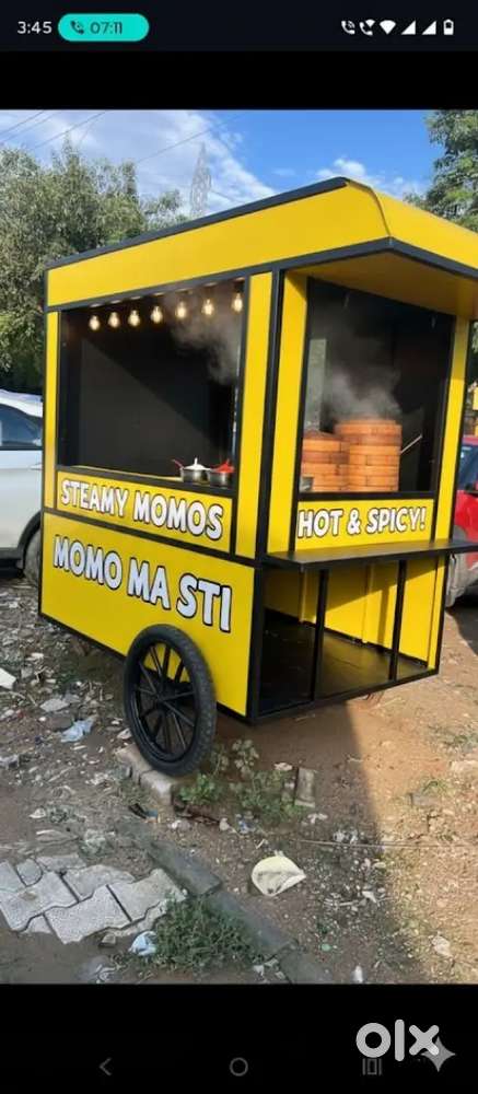 Momos and Soup Chef female/Male