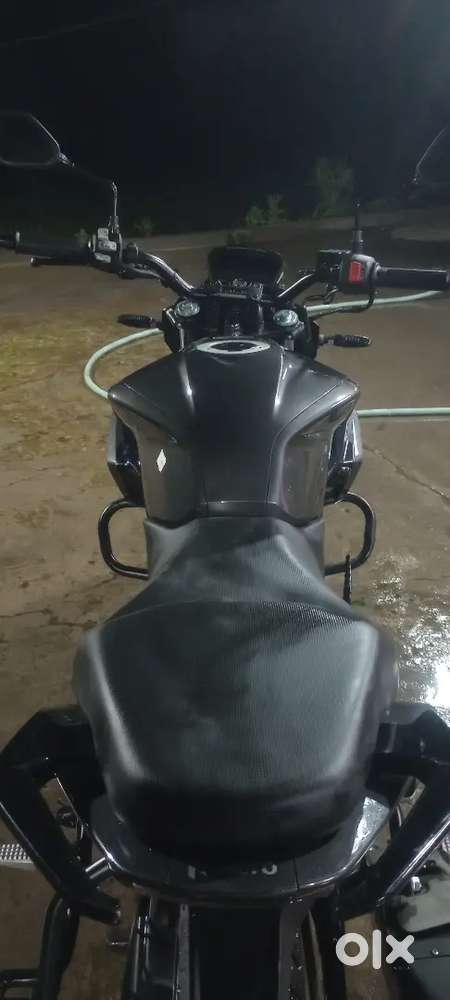 It gives perfect pickup and more stylish for young stars