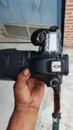 Arjent sale canon 80D very good condition2.5 years old h use me nhi h