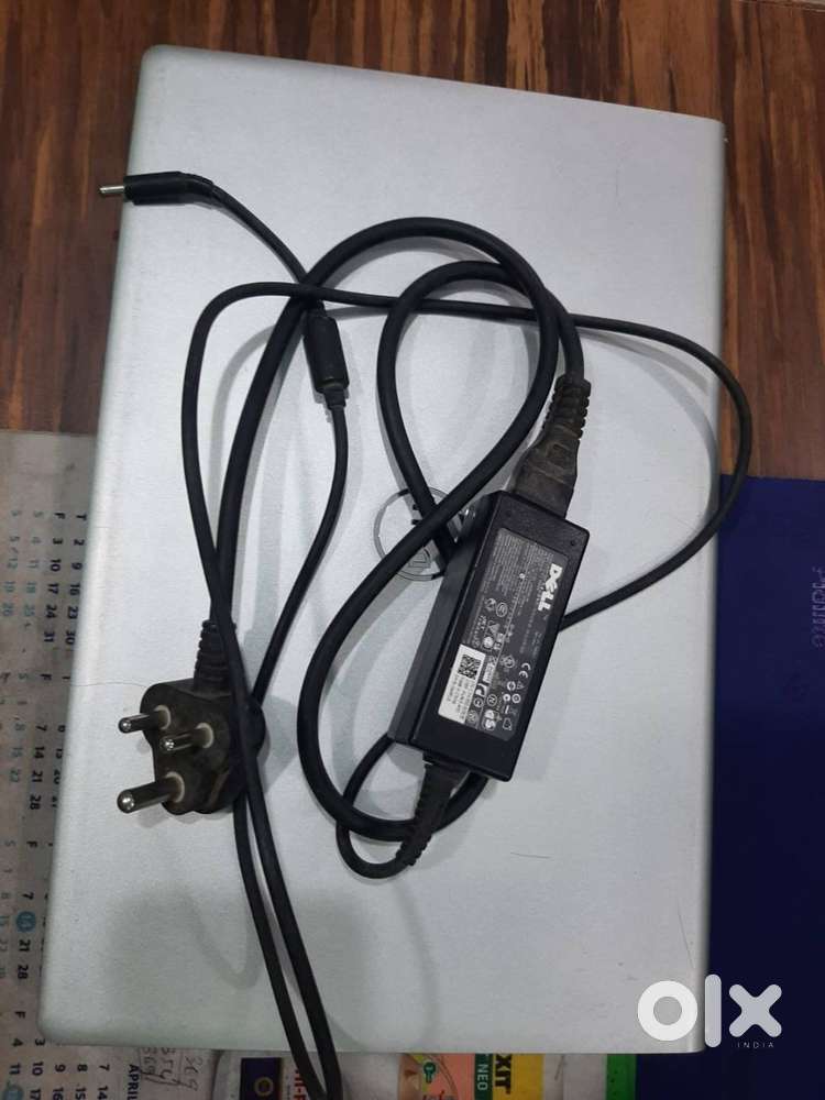 Dell Inspirion 15 3035