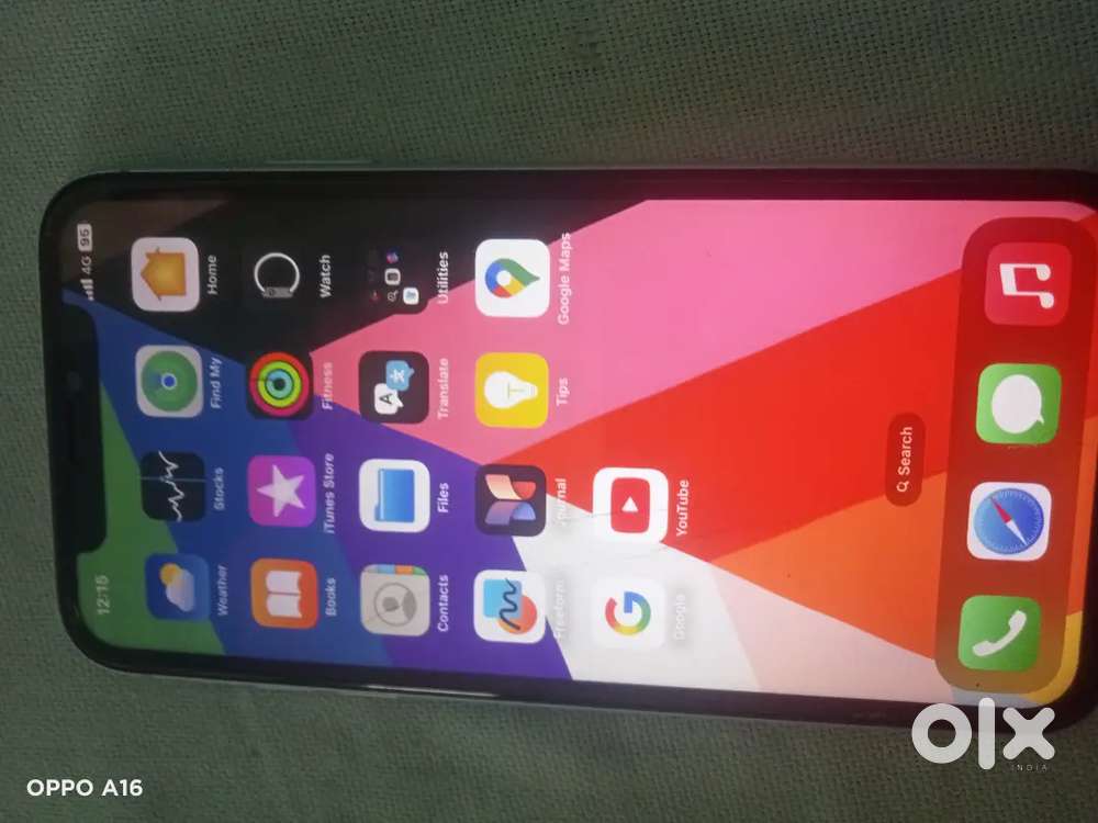 iPhone 11 mast condition