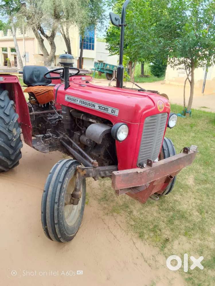 1035 ट्रैक्टर बहुत ही अच्छी कंडीशन में है
