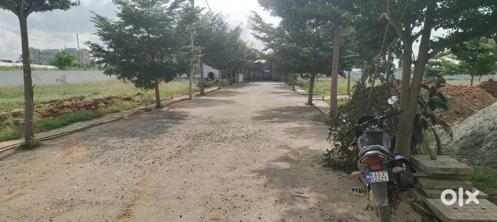 East and South corner bbmp e Katha with own borewell