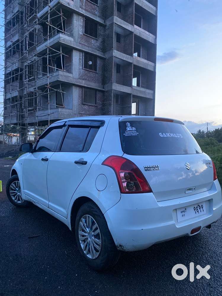 Maruti Suzuki Swift 2012 CNG & PETROL Well Maintained