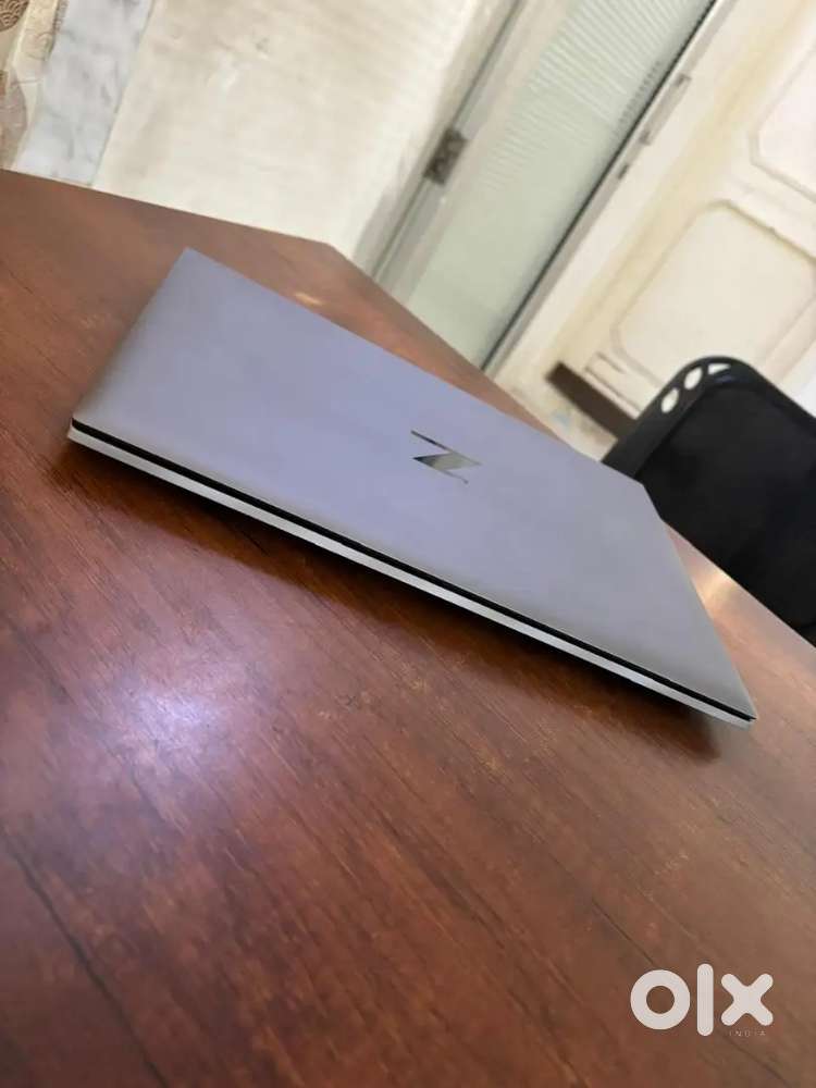 Hp zbook i7 10th gen gaming ,32gb ram,512gb Ssd 4gb graphic amd Quadro