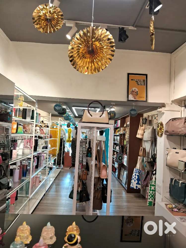 Local candidates Kochi Panampilly Nagar area) preferred