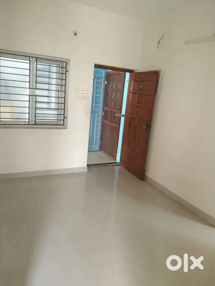 Resale flat 1bhk Iyyappanthangal