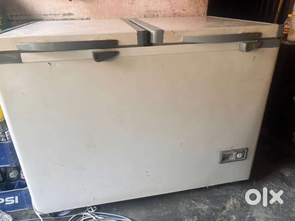 Good condition D fridze 350 letter