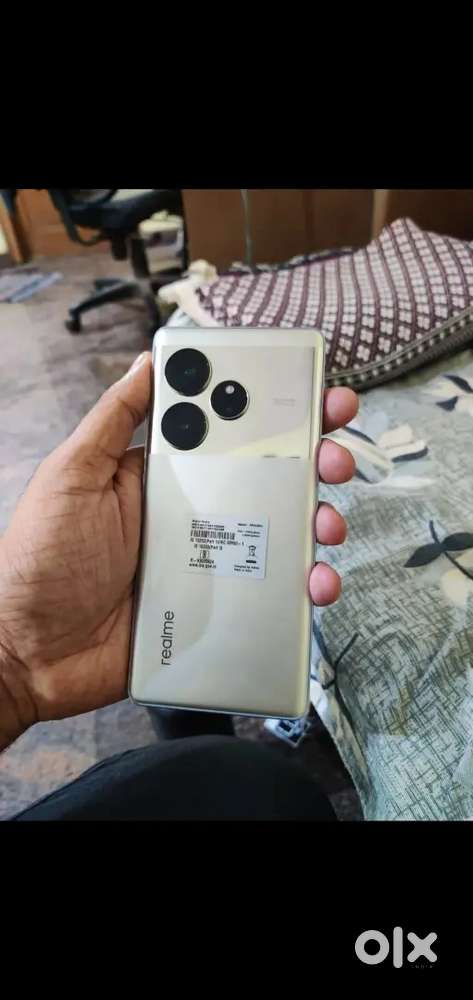 Realme gt 6 12/256 45 days old super mint condition