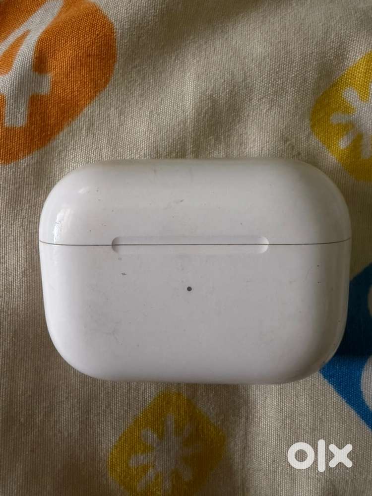 Apple AirPods Pro 2 - Excellent Condition - Original