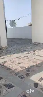 Independent 2 bhk floor