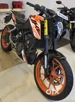 KTM Duke 125, 2020 model, Orange colour