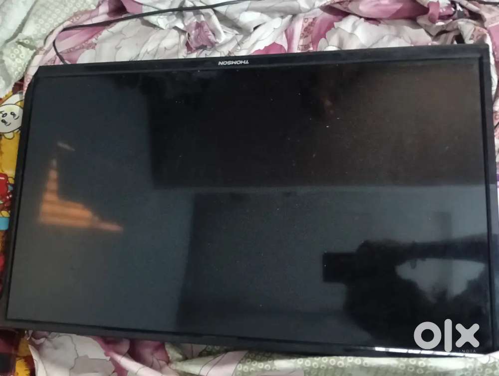 32 inch Smart LED Thomson company