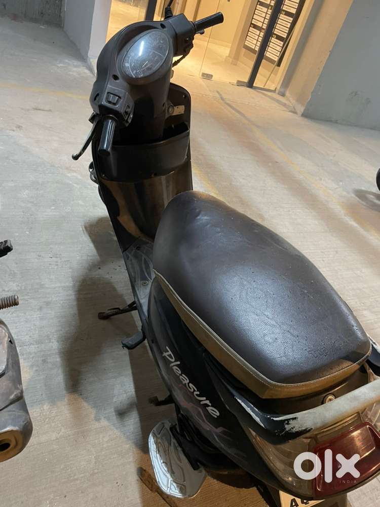 Pleasure scooter in good condition , new battery , serviced vehicle