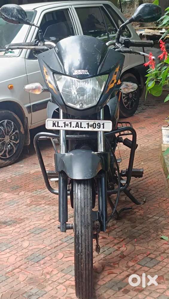 HERO HONDA, Glamour 125 – Stylish & Reliable Bike for Sale