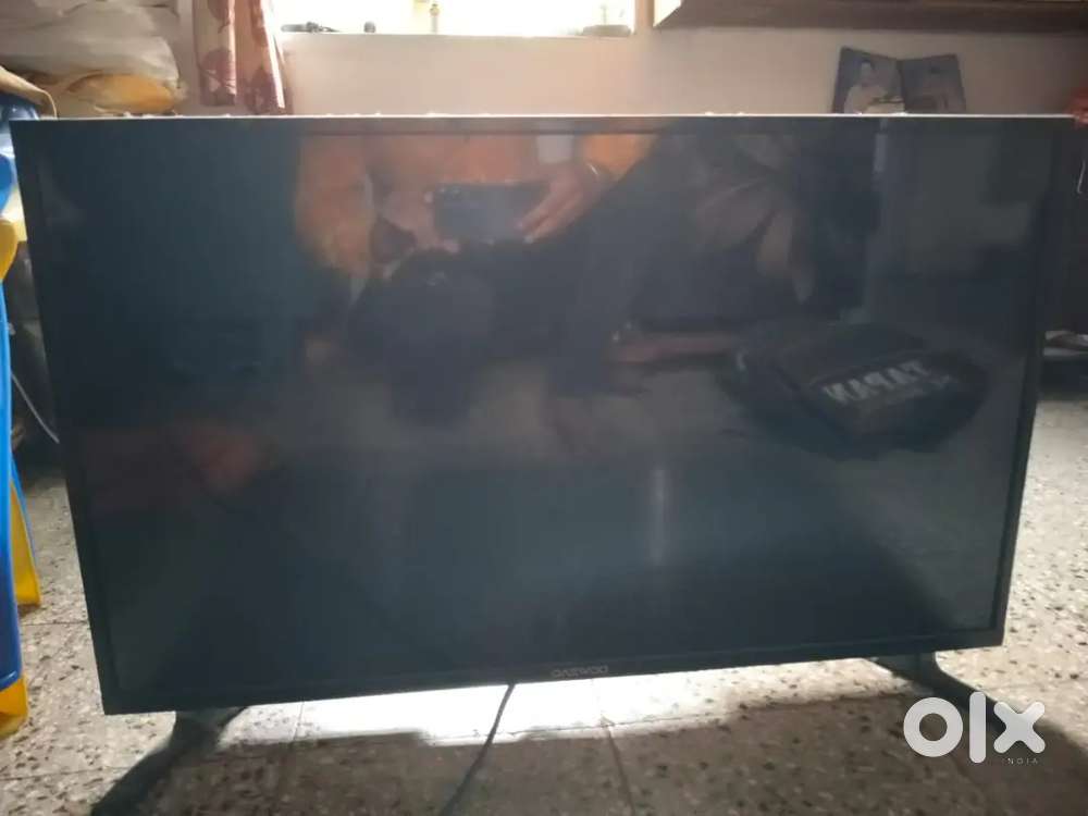TV chai Bane TV chalu Che