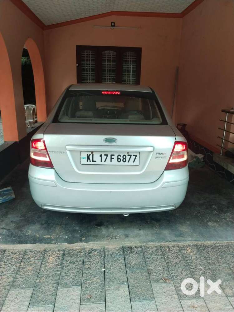 2009 model ford fiesta