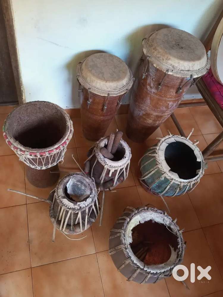 Tabla jambe & daf persian musical instruments for sale not in use