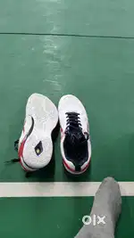 Non marking Badminton Shoe