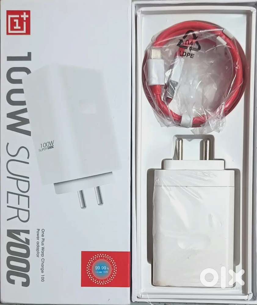 Hamare Yaha Sabhi Phone Ka Charger Milta Hai