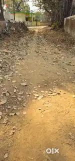 M jamgao me patan road se laga hua  Corner jamin sell krna hai