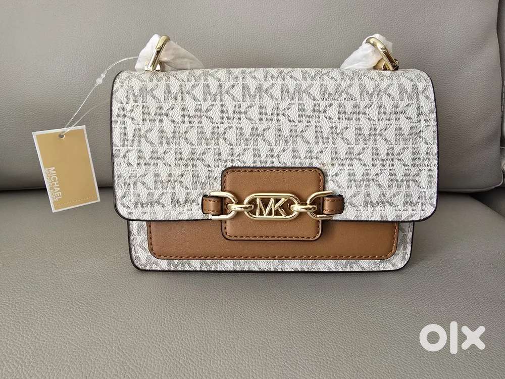 Brand New and Original Michael Kors Heather Cross Body Leather bag