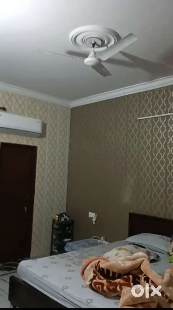 Park Facing 3 Bhk 2000 Sqft Flat For Sale 1st Chitrkoot Stediam Vaisha