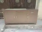 Saloon bad
