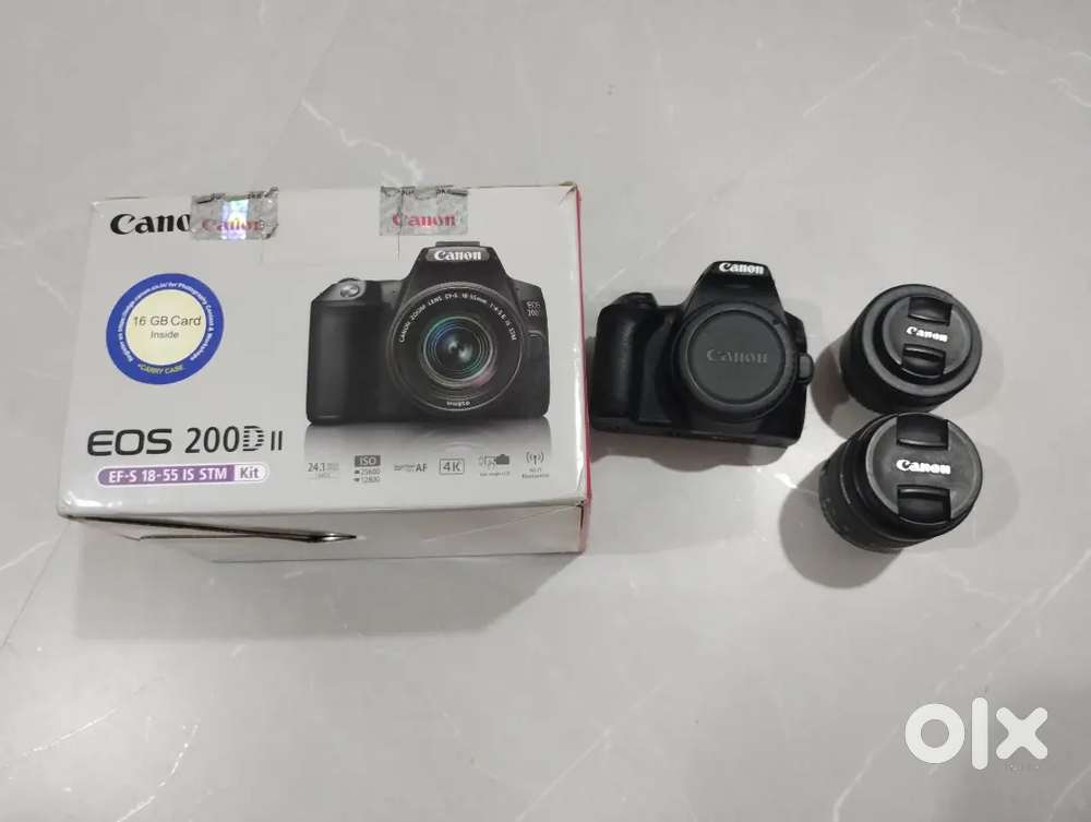 Canon 200d mark 2 WITH kit lens and 50mm f1.8 lens