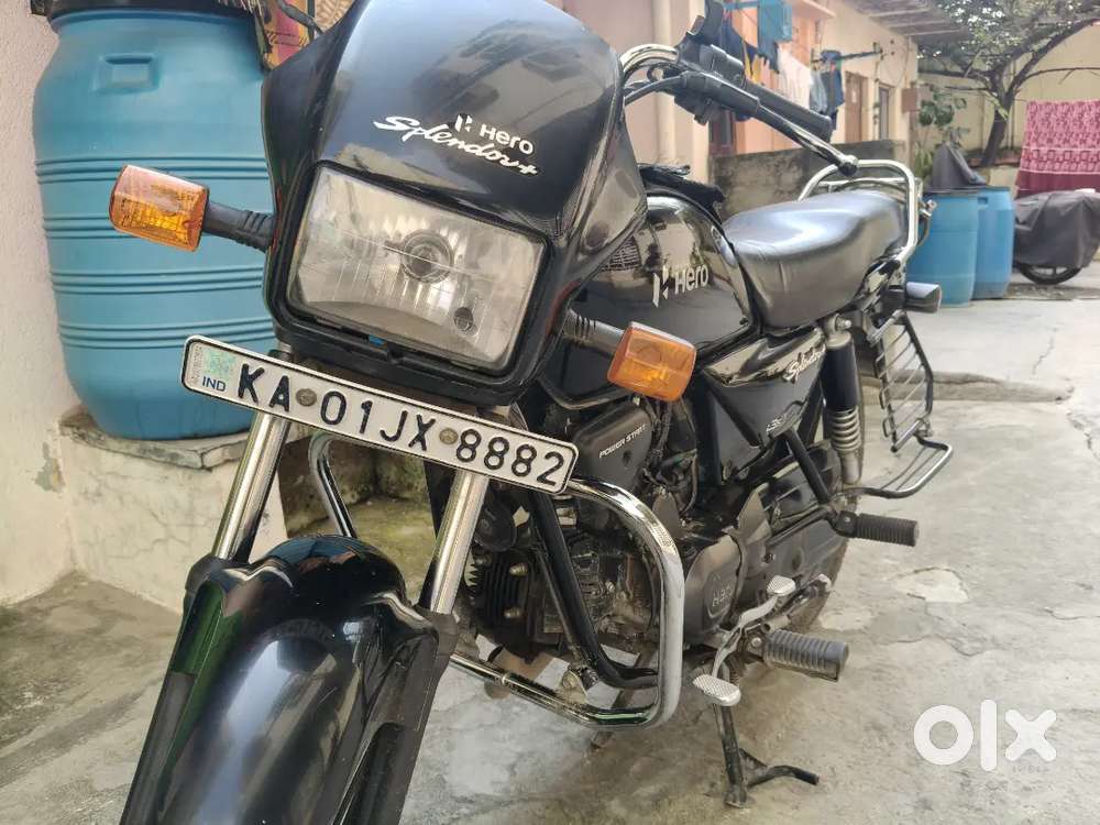 Hero splendor plus I3s black