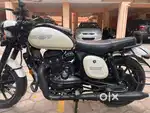 Self start, double silencer, double Disc break,