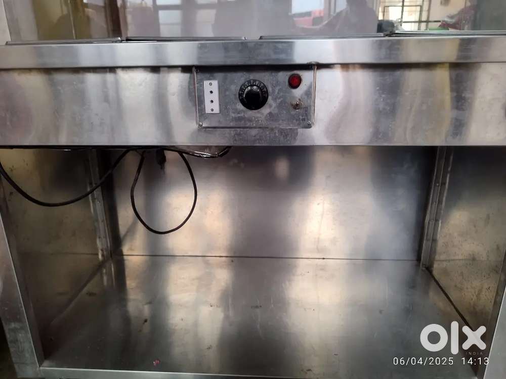 BAIN MARIE