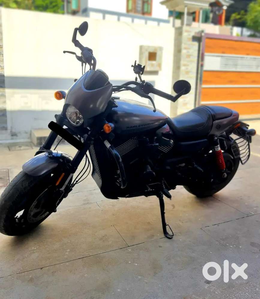 Harley Davidson Street Rod 750 Cafe Racer