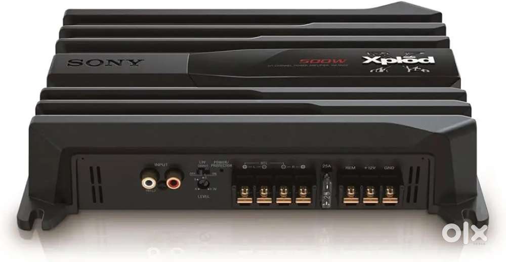 Car amplifier sony
